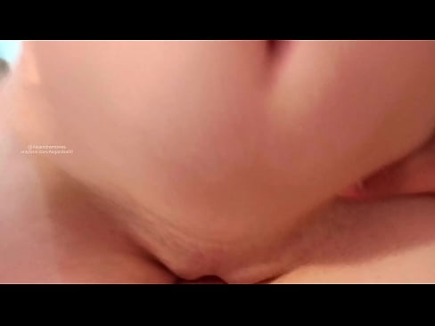 ❤️ Guļu māsas istabā, un tā es pamodos Kaltais porno pie lv.pornovore.ru