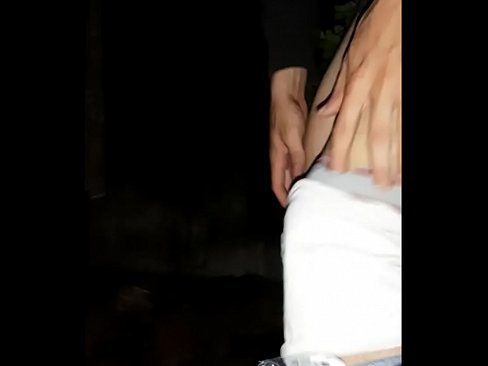 ❤️ Mans kaimiņš uzlēca uz manas karantīnas sienas Kaltais porno pie lv.pornovore.ru