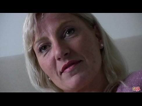 ❤️ Māte, ko mēs visi fucked ... Dāma, uzvedies! Kaltais porno pie lv.pornovore.ru
